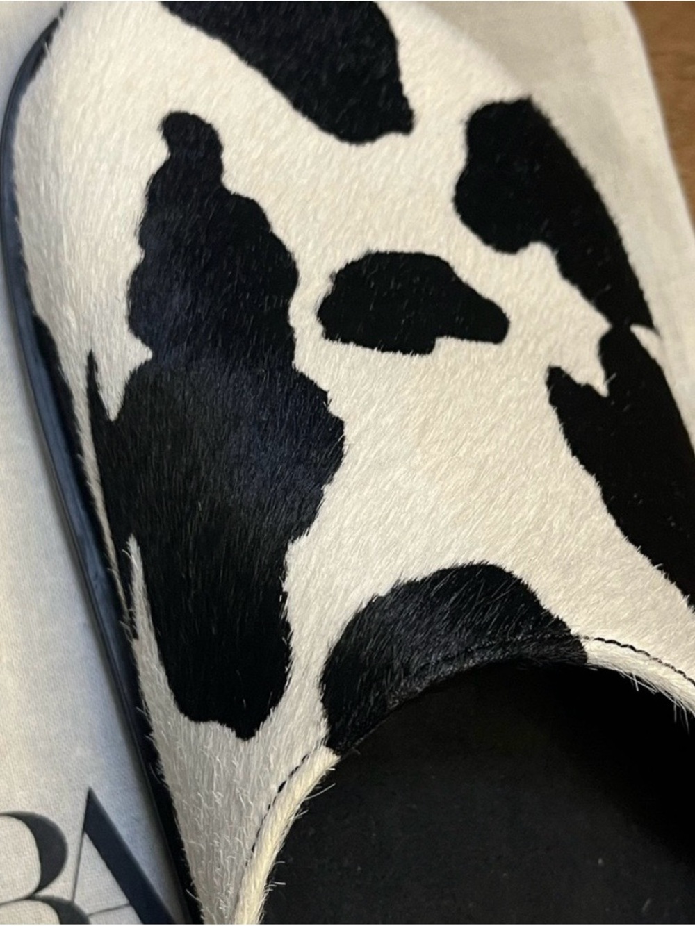 Zara Black and White Cow-Print Slide Mules (Men size 41) - Picture 4 of 7